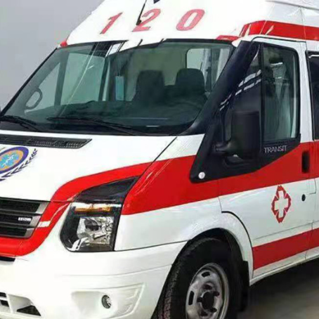 文县非急救护送病人转院租赁救护车的优缺点对比